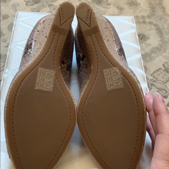 Must have Prada Wedge Sandals - Picture 4 of 7